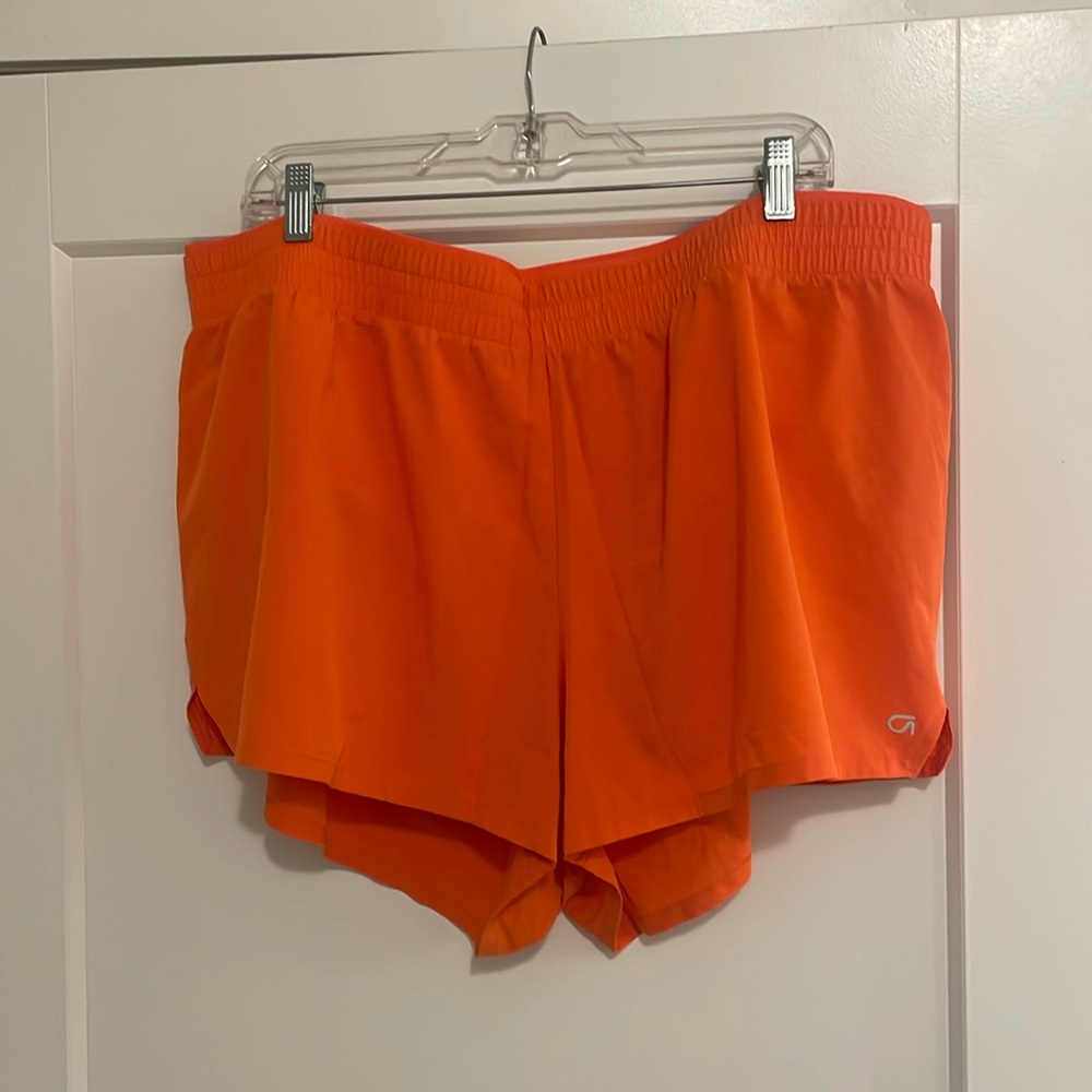 GapFit 3" Mid Rise Runaround Shorts XXL